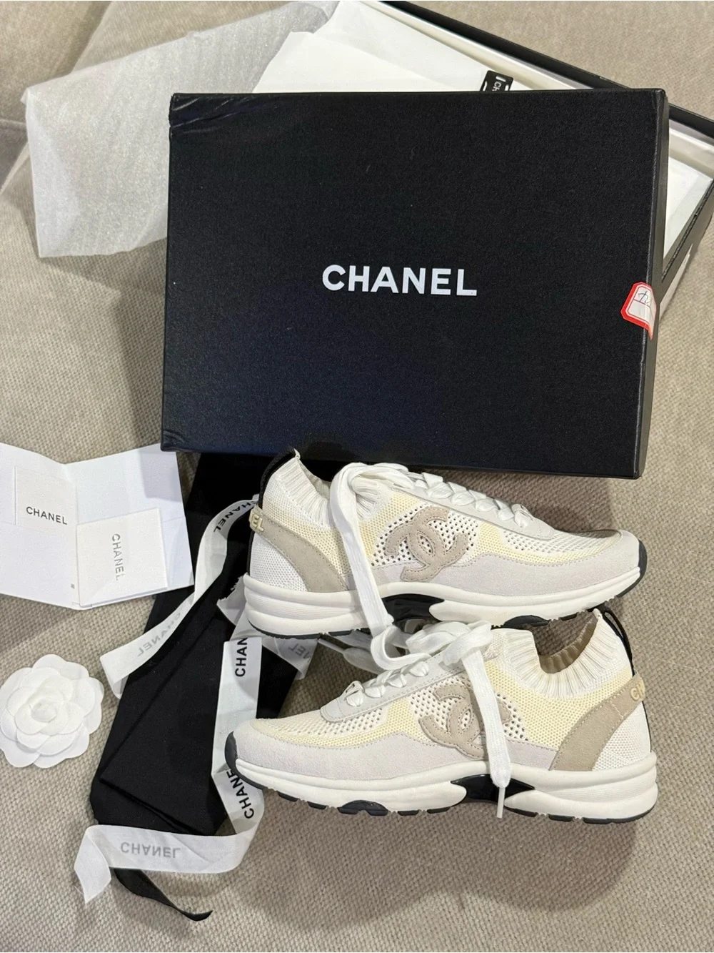 NWT CHANEL G35617 CC Knit Suede Sneakers Ivory White Size 39 With Box Dust Bag